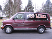 Custom  Lettering pro  Linez  Van